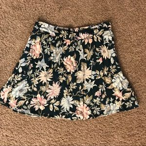 Floral print skirt